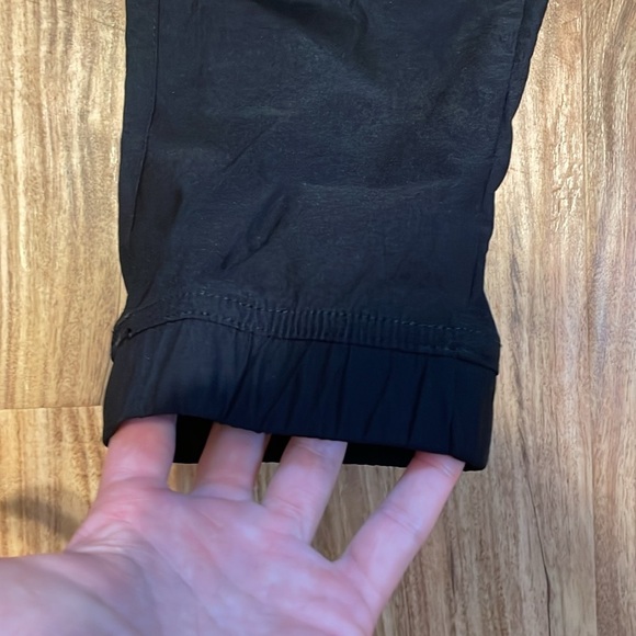 Kenneth Cole women’s large pants Black Cargo stretch jogger pull on Athleisure - Picture 5 of 11